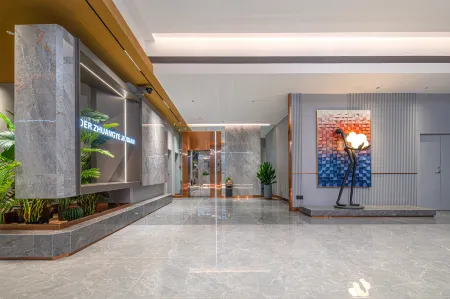 Bo'er Hotel (Xuwen Station) Отели рядом со станцией Xuwen Railway Station