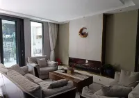 Aiyi Hostelk - balcony