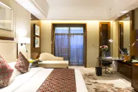 Phoenix Lake International Resort Hotel Hotels near Orient Shopping Centre Ltd. (Donggang Branch)