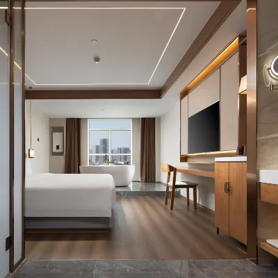 Yilong Hotel (Beijing Wukesong 301 Hospital Branch) Hotels near Wanshoulu Station