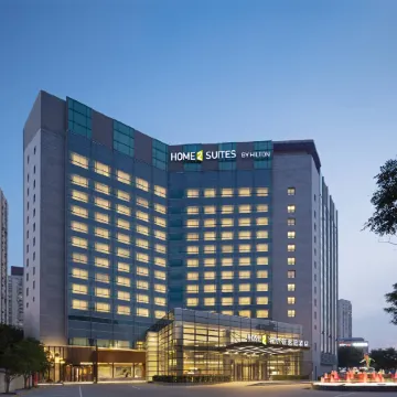 Home2 Suites by Hilton Beijing West Railway Station
