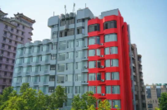 集舍酒店（佛山嶺南天地祖廟地鐵站店）