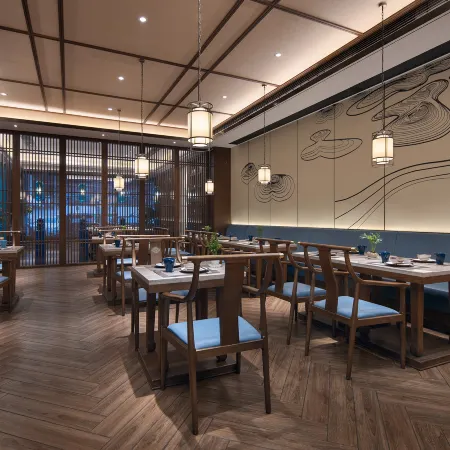 TILL BRIGHT HOTEL (Yiyang Heshan District Pedestrian Street Branch)