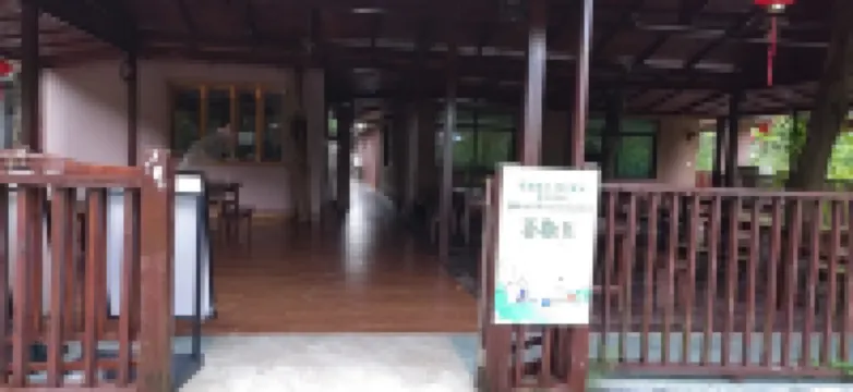 Lingshui Diaoluoshan Haojing Riverside Homestay