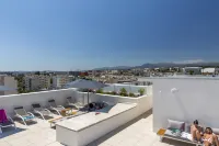 Nemea Appart'Hotel Riviera Nice Aéroport - Pools