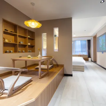 Meiyi Light Luxury Hotel (Zhangjiajie Pedestrian Street Dayong Ancient City Branch) Отели рядом с достопримечательностью «Гора Тяньмэнь»