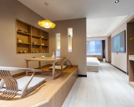 美驛輕奢名宿（張家界旅遊步行街南門口美食街店） 張家界酒店