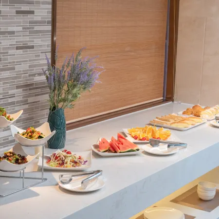 LAVANDE Hotels (Zhaoqing Sihui Hi-tech Zone Dawang Light Rail Station Branch)