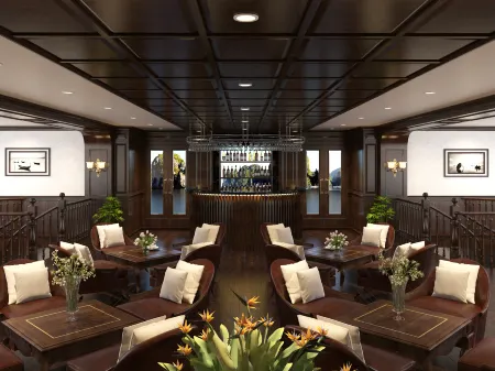 Aqua of the Seas Cruise Ha Long Отели в г. Tuan Chau