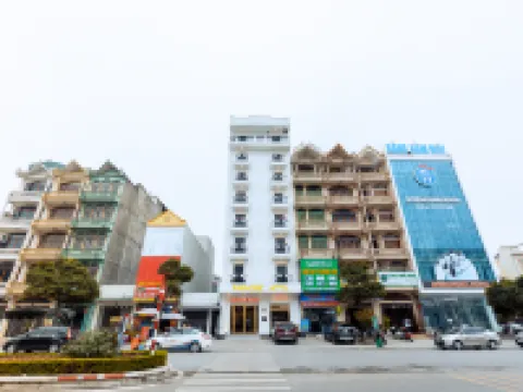 Paradise Hotel Hotels in Mong Cai