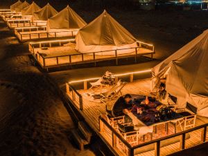 Dunhuang Wukong Xiaozhu Desert Camping Homestay