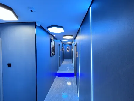 Wayne E-sports Hotel Отели рядом с достопримечательностью «Hunan Petrochemical Vocational and Technical College (New Campus)»