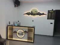 Super 8 Homestay