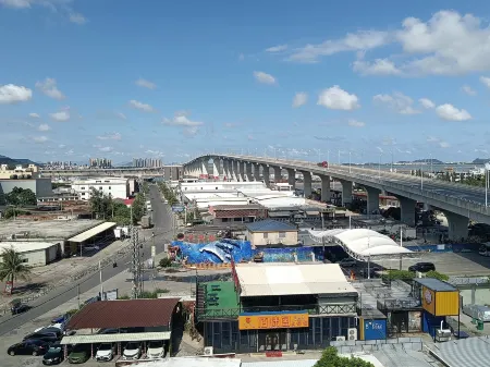 Gangsheng Hotel (Bohe Fishing Port Fangji Island Branch) Отели рядом с достопримечательностью «Bohegang»