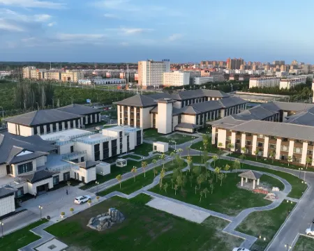 阿拉爾塔河觀瀾酒店 阿拉爾酒店