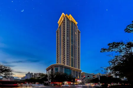 Urumqi Hengyu International Hotel (Dehui Wanda Plaza Changjiang Road) Отели рядом с достопримечательностью «Xinjiang Institute of Engineering»