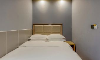 Mianzhu Lijing Yuebo Hotel