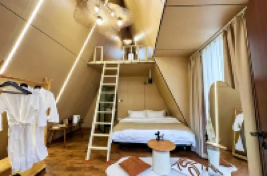 Green Heart Yard Homestay