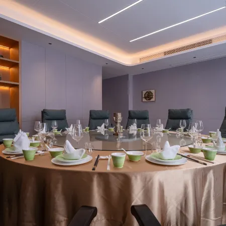 Guanghan Minshan Jingyun Hotel