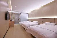 Changxing Fanghua Hotel Hotels near Zhejiangsheng Huzhou Shizhang Xingxian Feiyun Temple