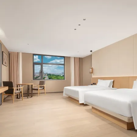Qiyue Hotel (Yinchuan High-Speed Railway Station)