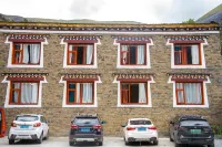 Nomad Island Galaxy Valley Homestay Hotels in Leng Ga Cuo/ Zi Mei Ya Kou