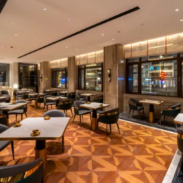 Annaman Hotel Отели рядом с достопримечательностью «Squirrel Island»