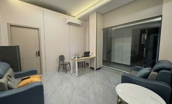 Hanlin Light Luxury Apartment