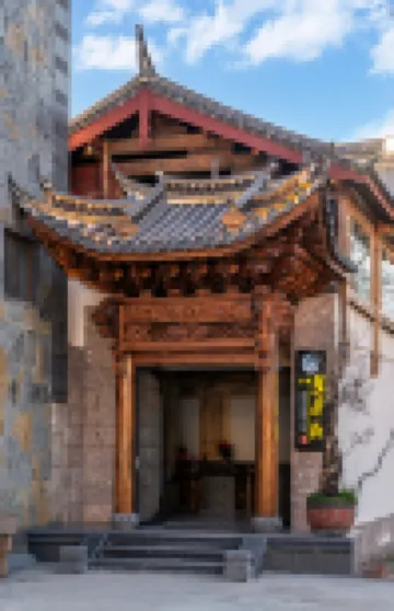 Yulong Xingcheng Pavilion Homestay (Baisha Old Town) Hotels near The Snow Capped Mountains Rose Manor
