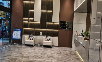 Yestour Hotel (Guigang Pingnan Government Center Shopping Plaza)