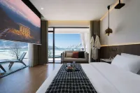 Bowan•Valley  Hotel