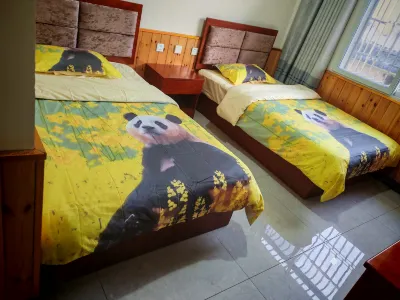 Chuannan home Hotel dekat Wolong China Giant Panda Garden Shenshuping Base of Ccrcgp