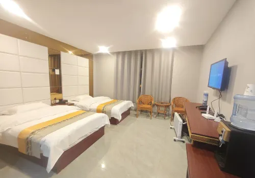 Bujia Cang Hotel Hotels in Maqin