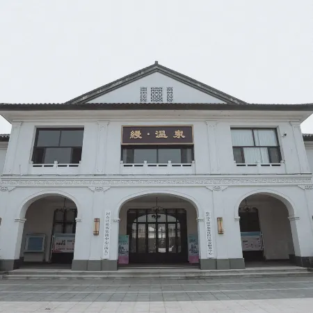 Man · Wenquan Homestay