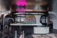 熊貓臻選飯店（綿陽高鐵站上馬故事店） - 4 星級