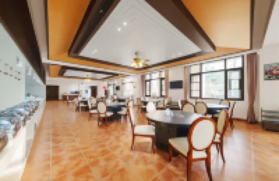 Floral Hotel· Moon Seaview Hotel