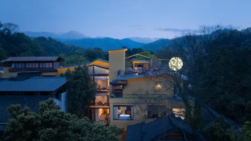 Liaoxingu Valley Forest Hotel