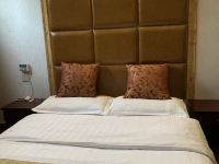 重庆蓝波湾快捷酒店 - 普通大床房