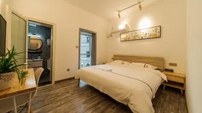 Lushan wutong Inn