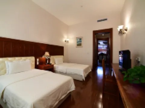 Xinjiang Tiansai Vineyards Co., Ltd Hotels in Yanqi
