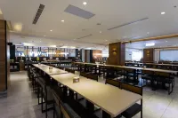 Chiayi Oriental Pearl International Hotel
