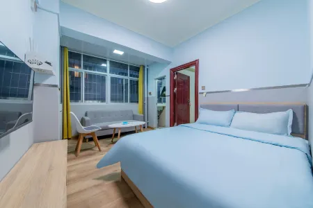 Longhua Qingjuke Apartment (Shenzhen North Railway Station)