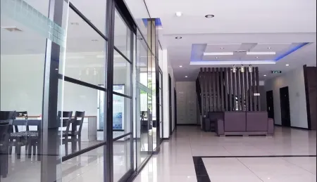 Link Hotel Отели рядом с достопримечательностью «Kumala Shipyard»