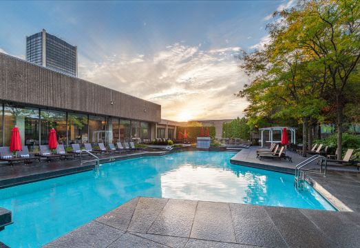 호텔 보나방추르 몬트리올의 세련된 객실