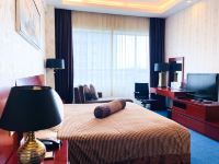 南航明珠上海大酒店 - 豪华家庭套房