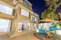 Shanghai ruochu designer Guesthouse فنادق في 