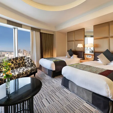 Hotel Granvia Okayama Отели рядом с достопримечательностью «Momotaro Statue»