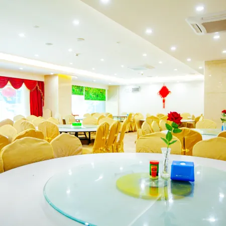 Zijin Fuyingmen Hotel