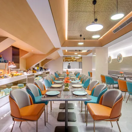 Orange Hotel Huainan Municipal Government