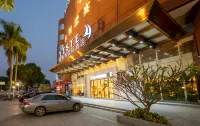 Yeste International Hotel (Yulin Jinyuan)